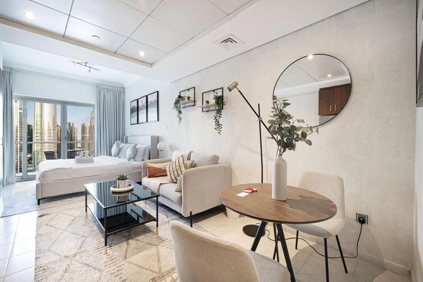 Lake View Studio Near Marina With Pool, Sauna And Gym Ντουμπάι Διαμέρισμα